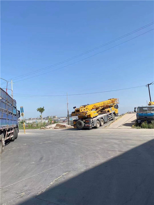 斗门区25吨吊车的租赁价格大概是多少？