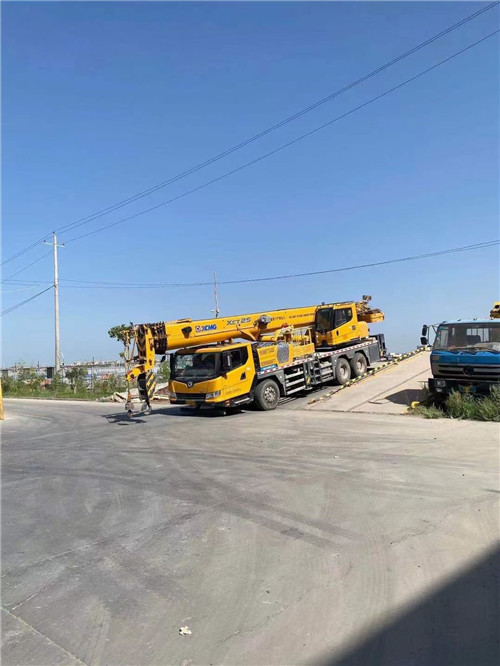 斗门区吊车作业时，可能会产生哪些额外收费项目？