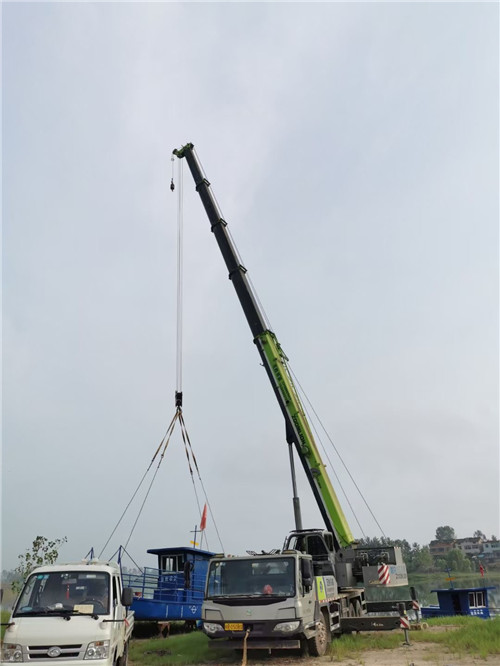 斗门区桥梁建设吊装案例